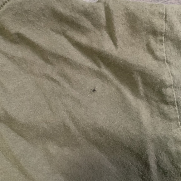 Last Set Co Cropped Army Green Shirt With Black Logo Women’s Small - Picture 6 of 6